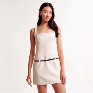 Abercrombie & Fitch Belted Dress